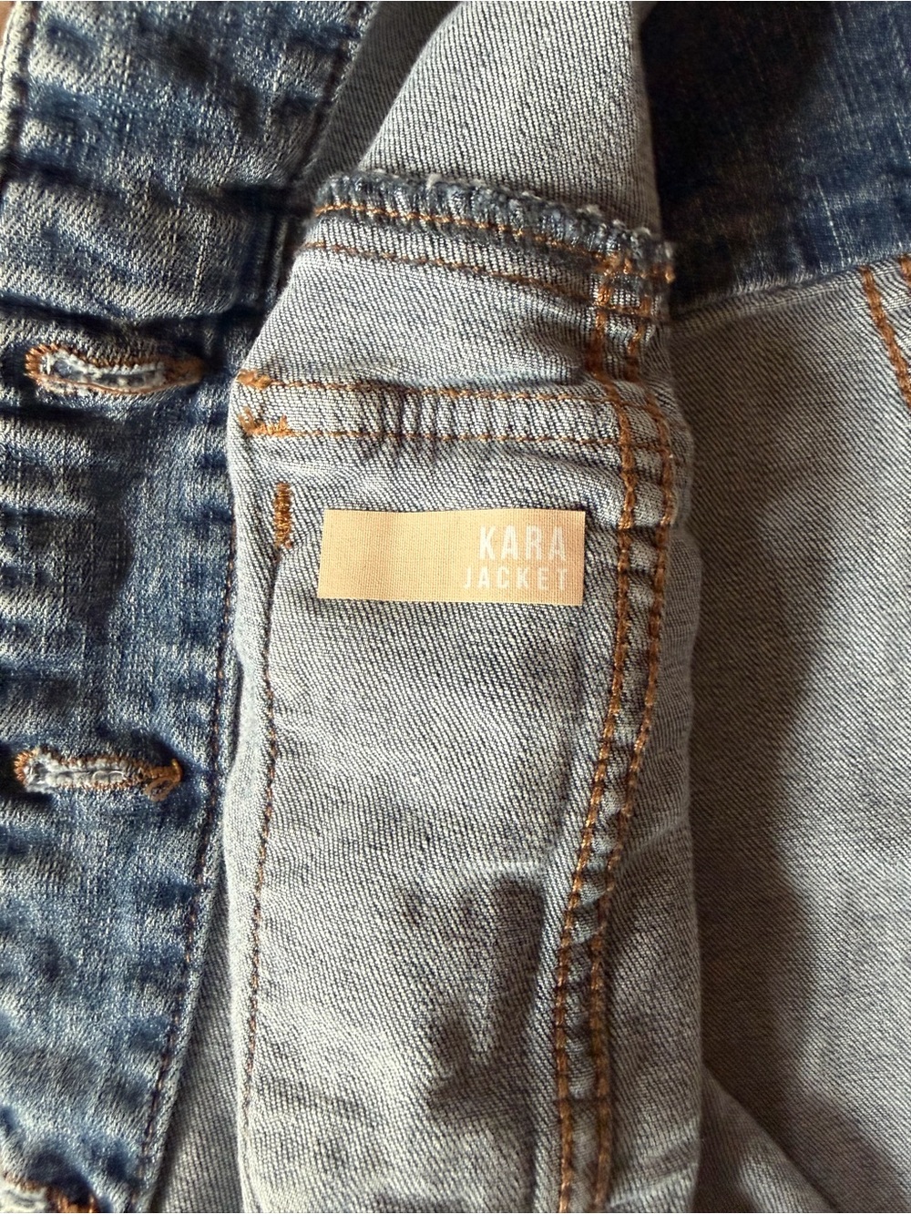 KUT from the Kloth Kara Denim Jacket Women's M Blue Frayed Hem - Picture 4 of 7